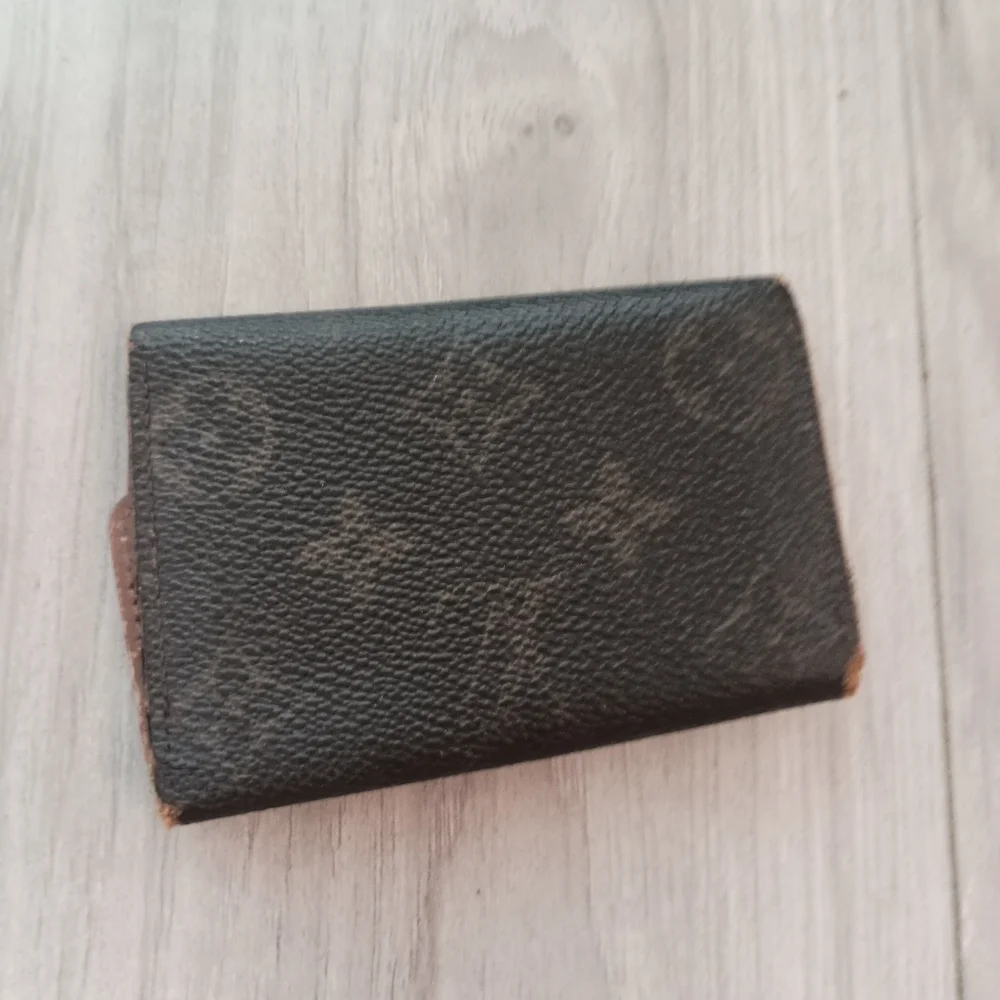 Vintage Louis Vuitton Brown key Wallet with Gold Button